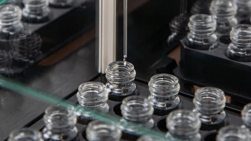 Crystal Swile Detail Thumbnail V10